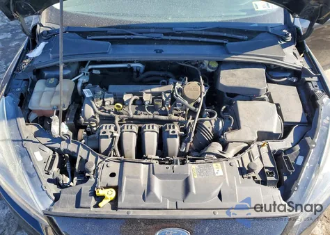 2016 Ford Focus Se z USA, uszkodzony, nr VIN 1FADP3F24GL206086